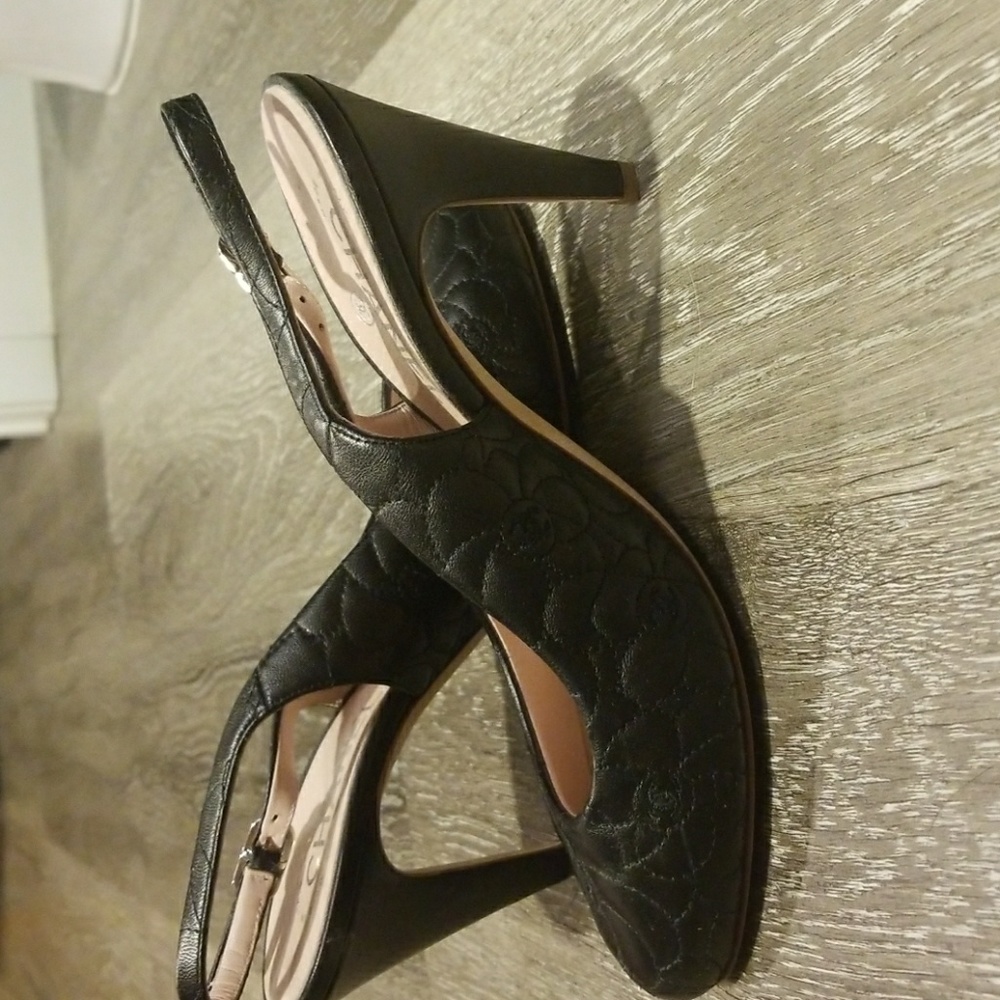 Chanel heels...worn once...run small - Picture 2 of 3